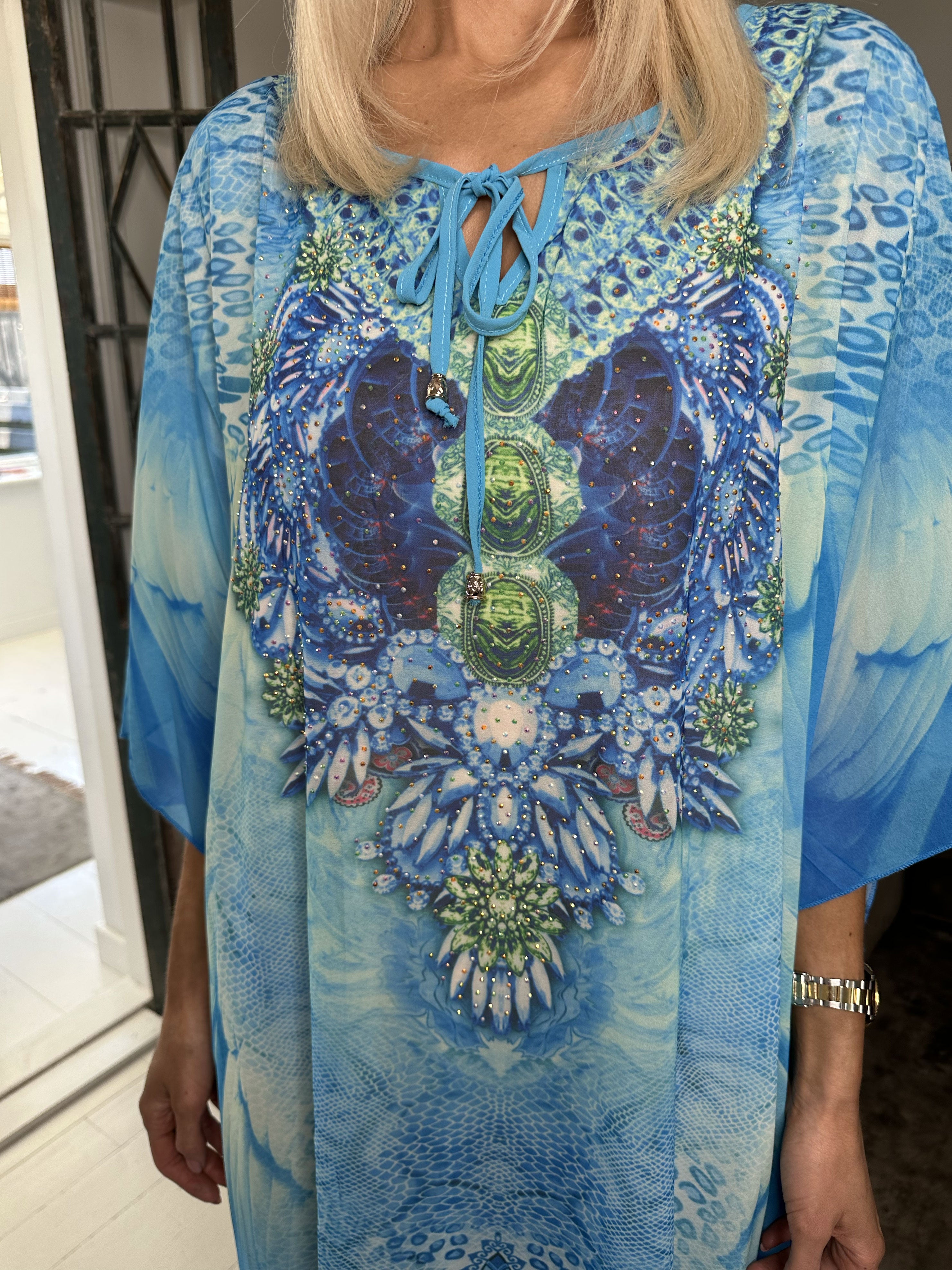 Sasha Snake - Lång tunika med ormmönster och strass